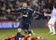 东契奇在利物浦比赛中刷新纪录，持续失利引发热议！比赛高潮迭起