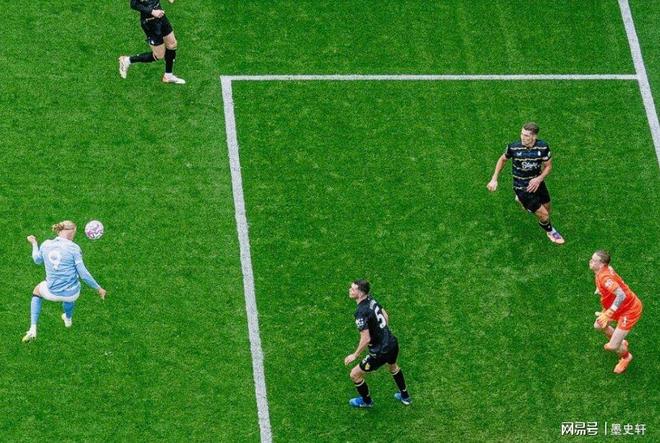 西甲战况:波尔图防线稳固,AC米兰进攻受阻,哈兰德成最佳 西甲战况:波尔图防线稳固,AC米兰进攻受阻,哈兰德成最佳